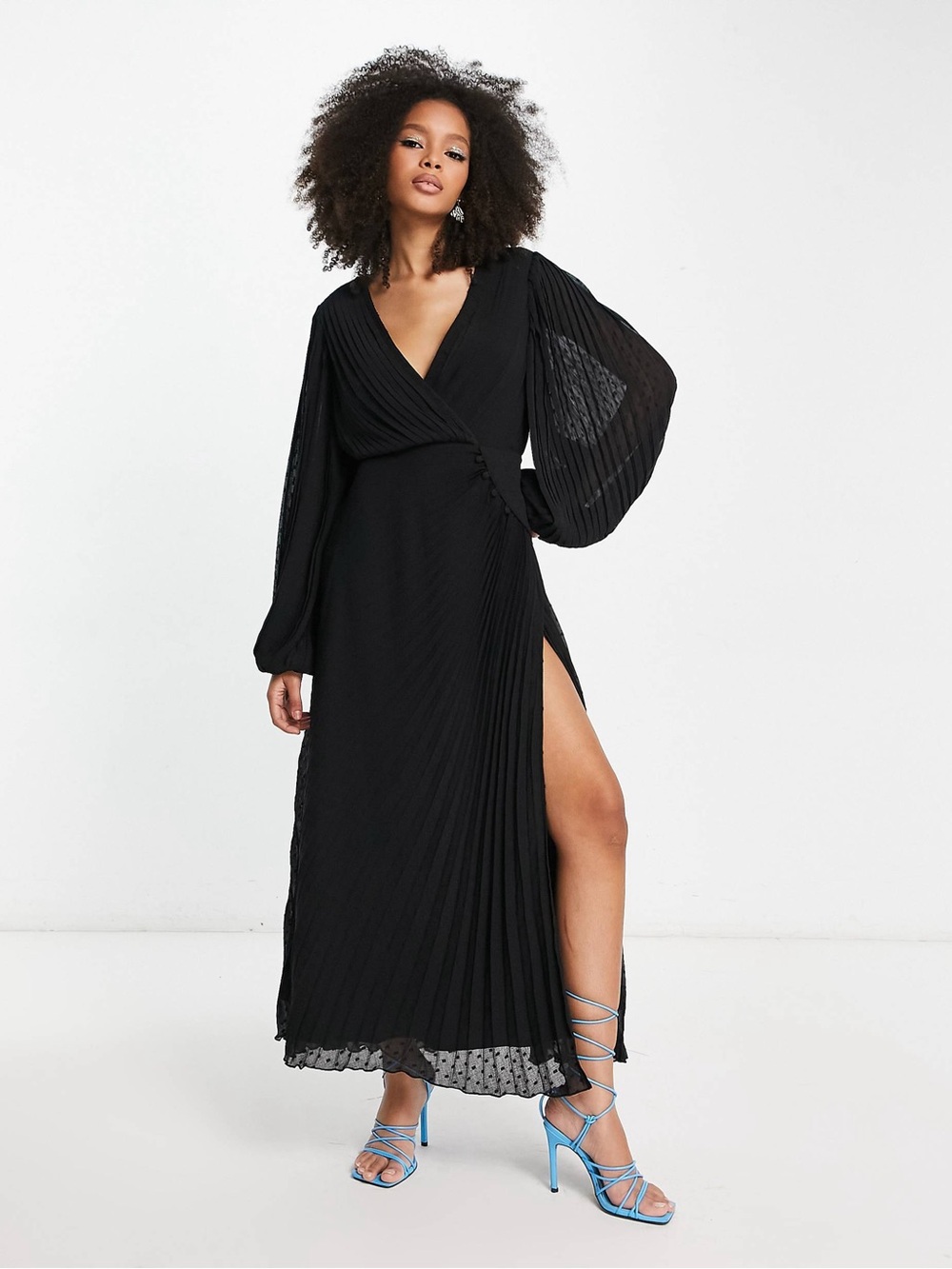 NWT ASOS DESIGN pleated button-detail wrap maxi dress in black Size US 4